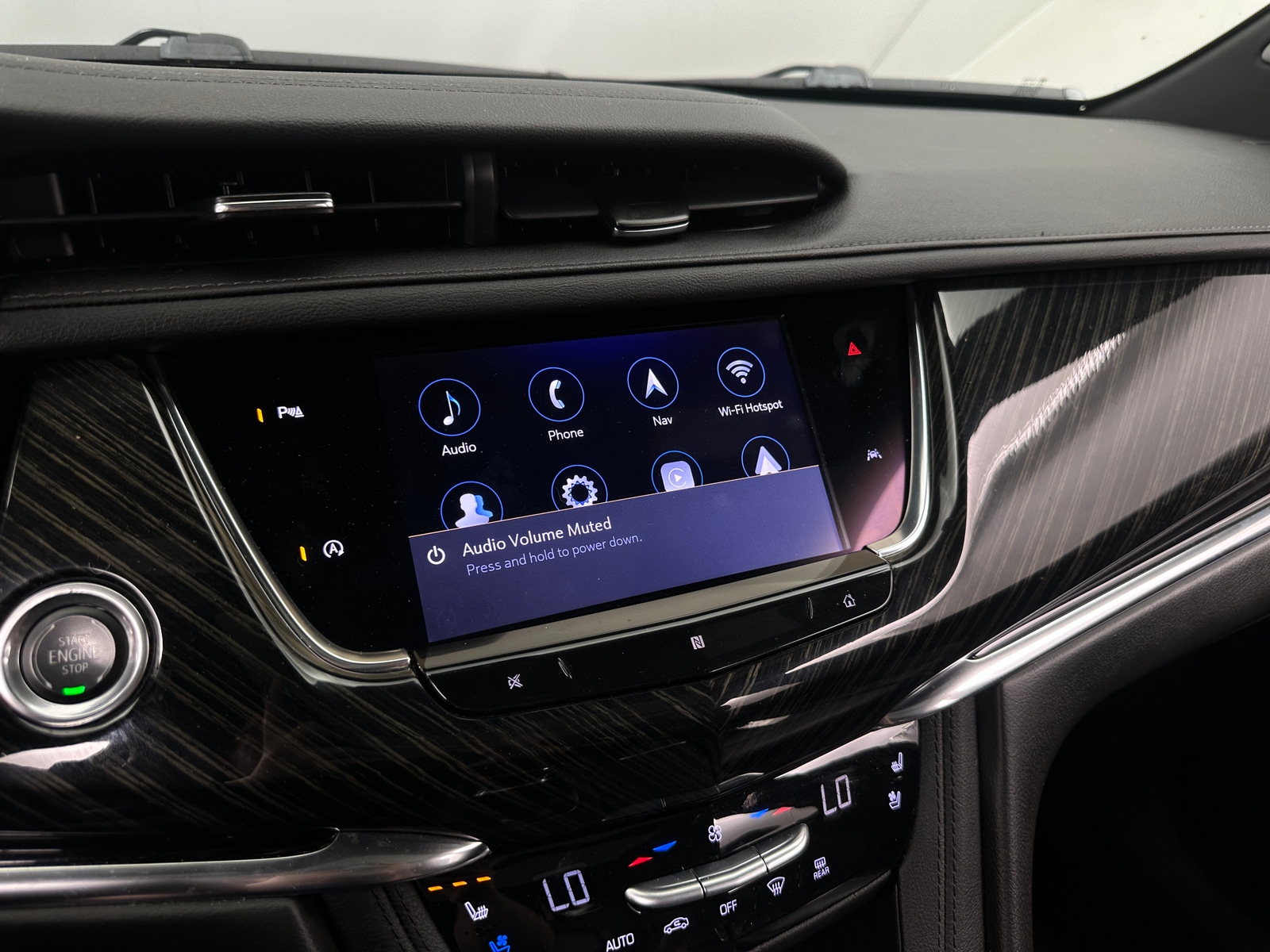 Thumbnail: 2020 Cadillac XT6 - 3