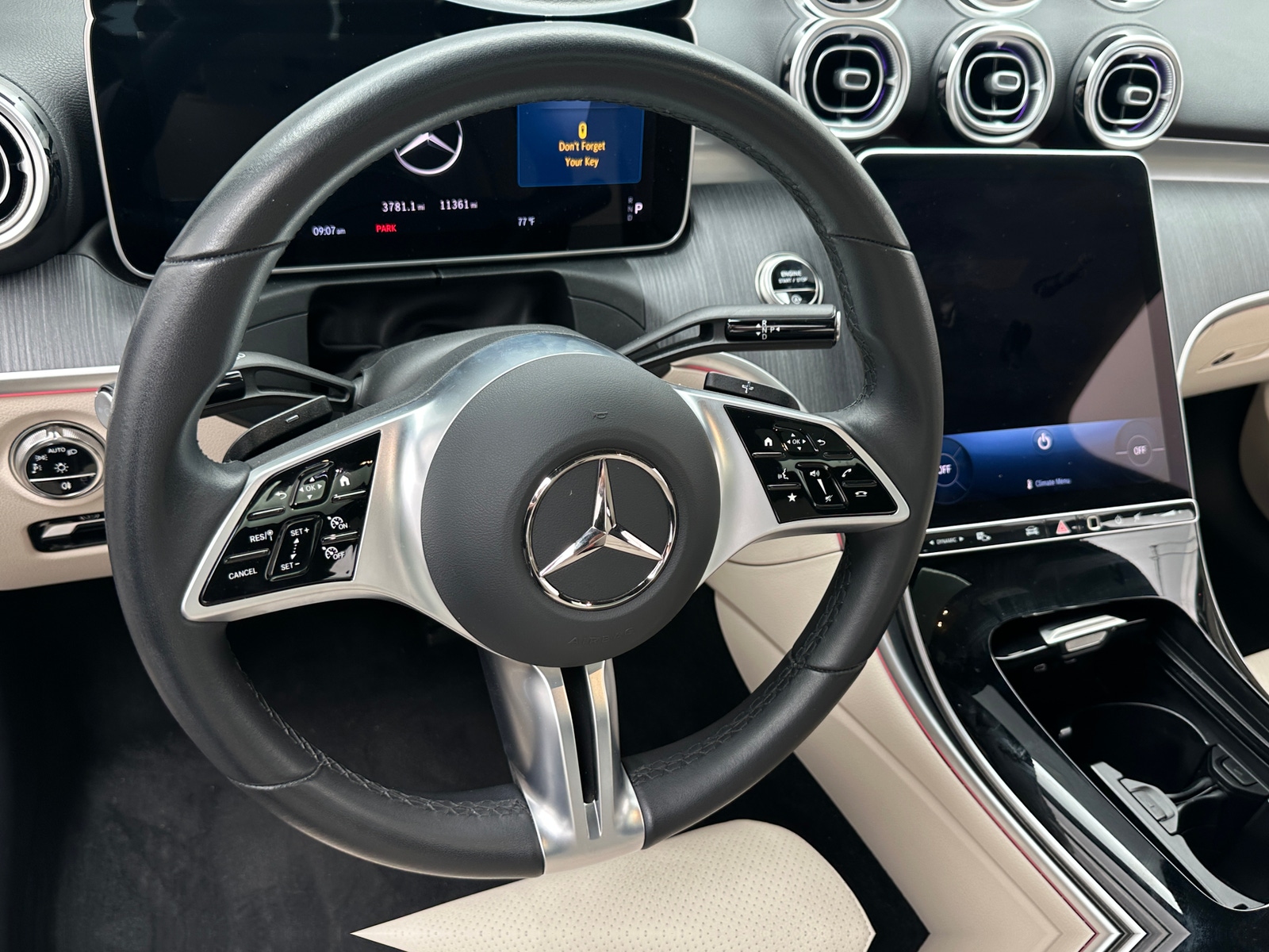 Thumbnail: 2025 Mercedes-Benz C-Class - 4