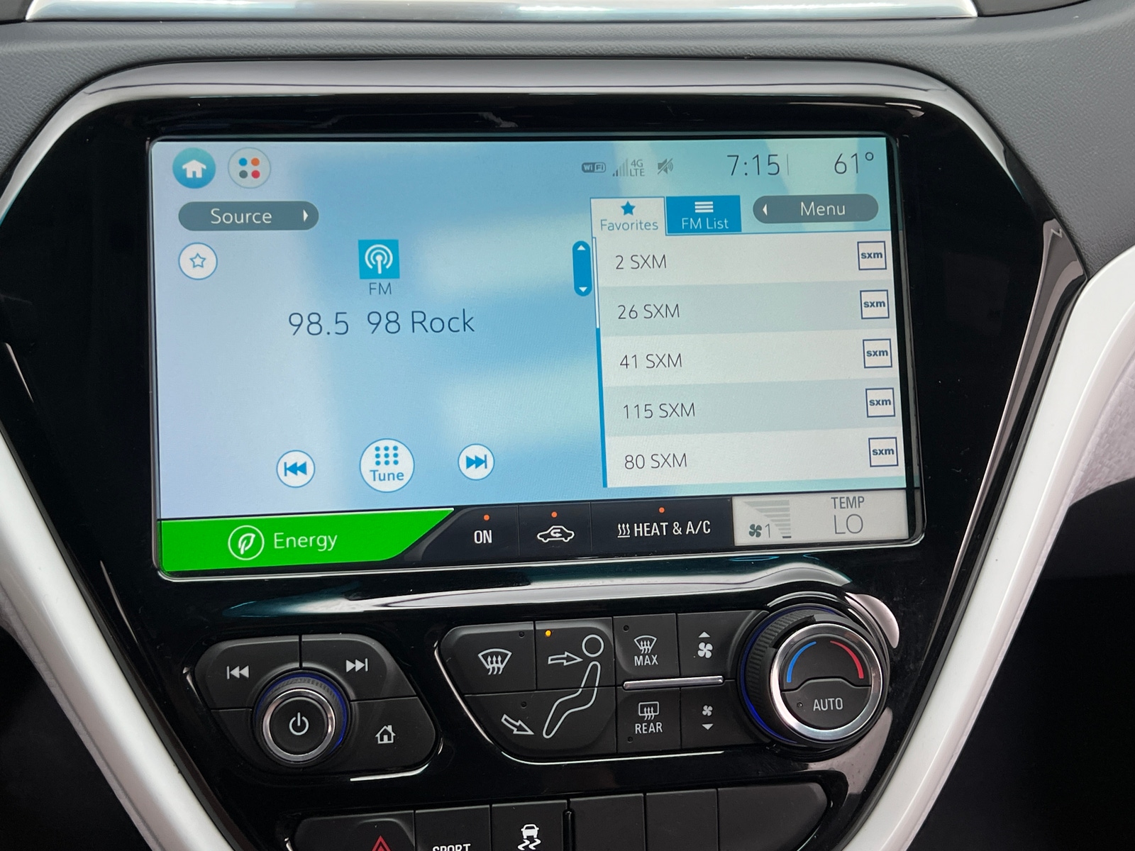 Thumbnail: 2018 Chevrolet Bolt EV - 4