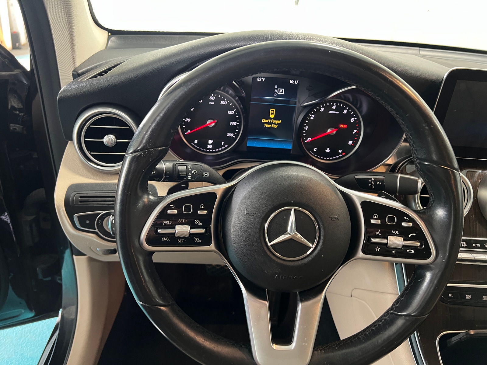 Thumbnail: 2022 Mercedes-Benz GLC - 4