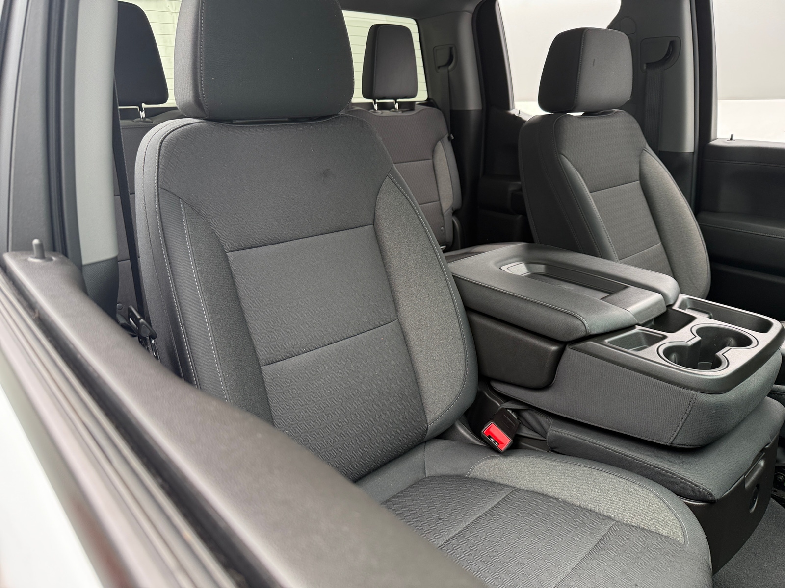 Thumbnail: 2019 Chevrolet Silverado 1500 - 2