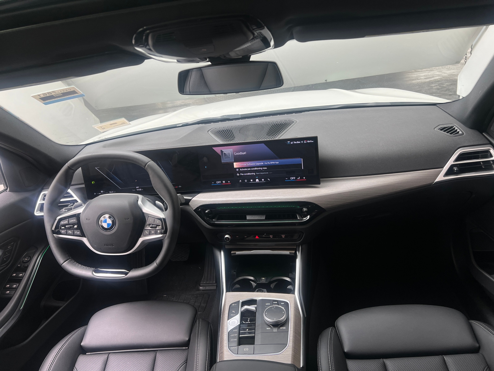 Thumbnail: 2026 BMW 3 Series - 2