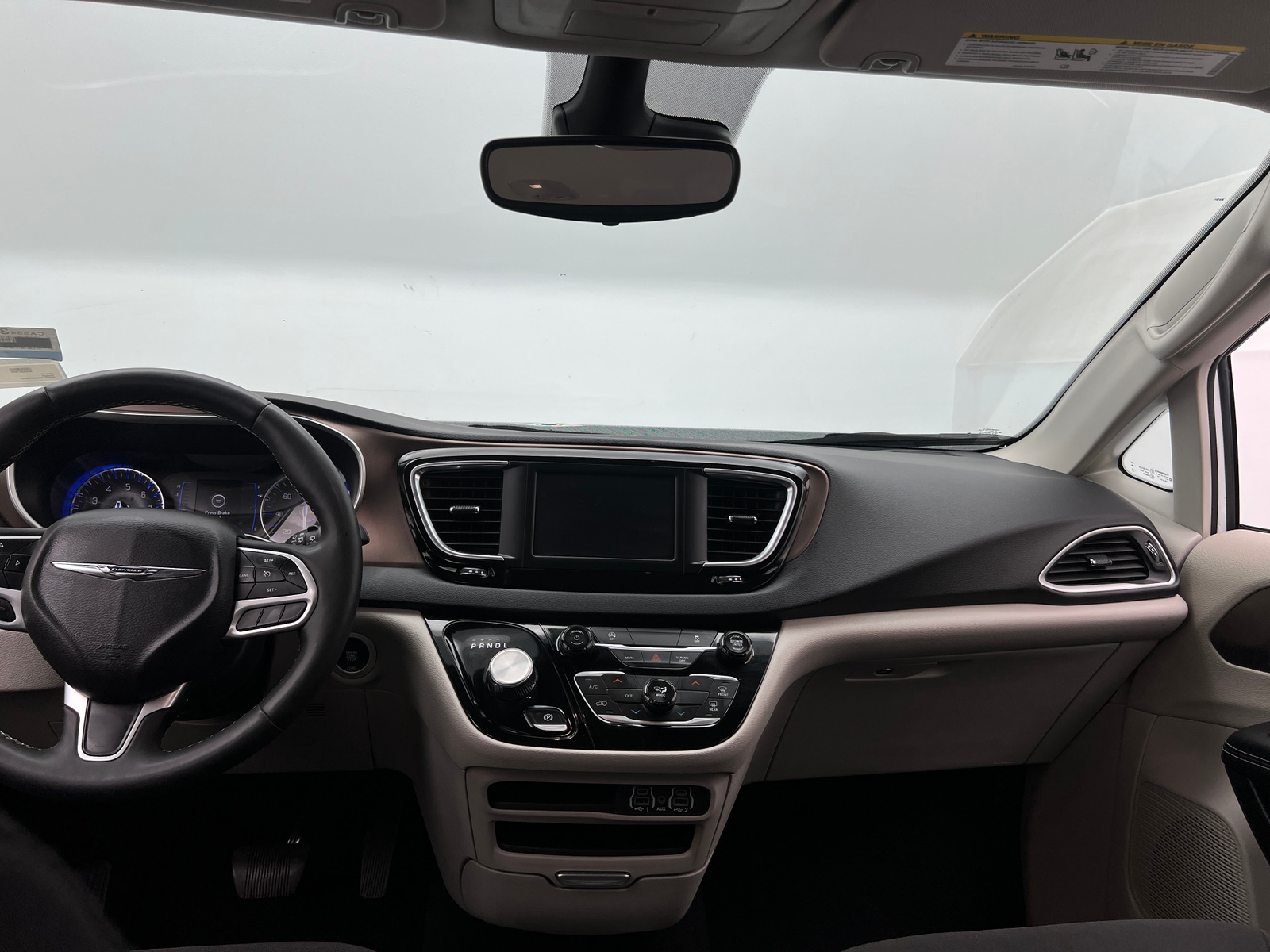 Thumbnail: 2024 Chrysler Voyager - 3