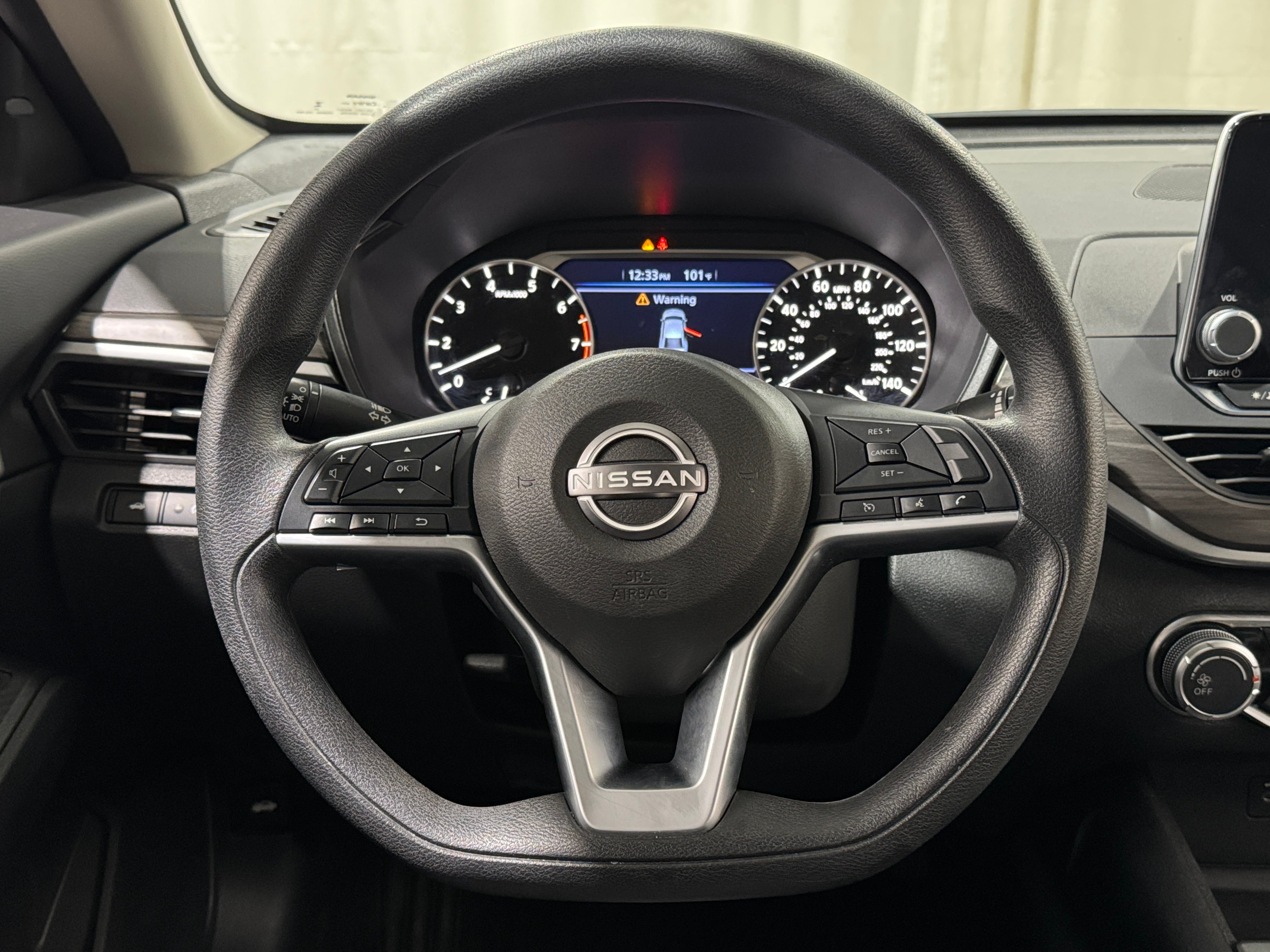 2025 Nissan Altima SV - Photo 8