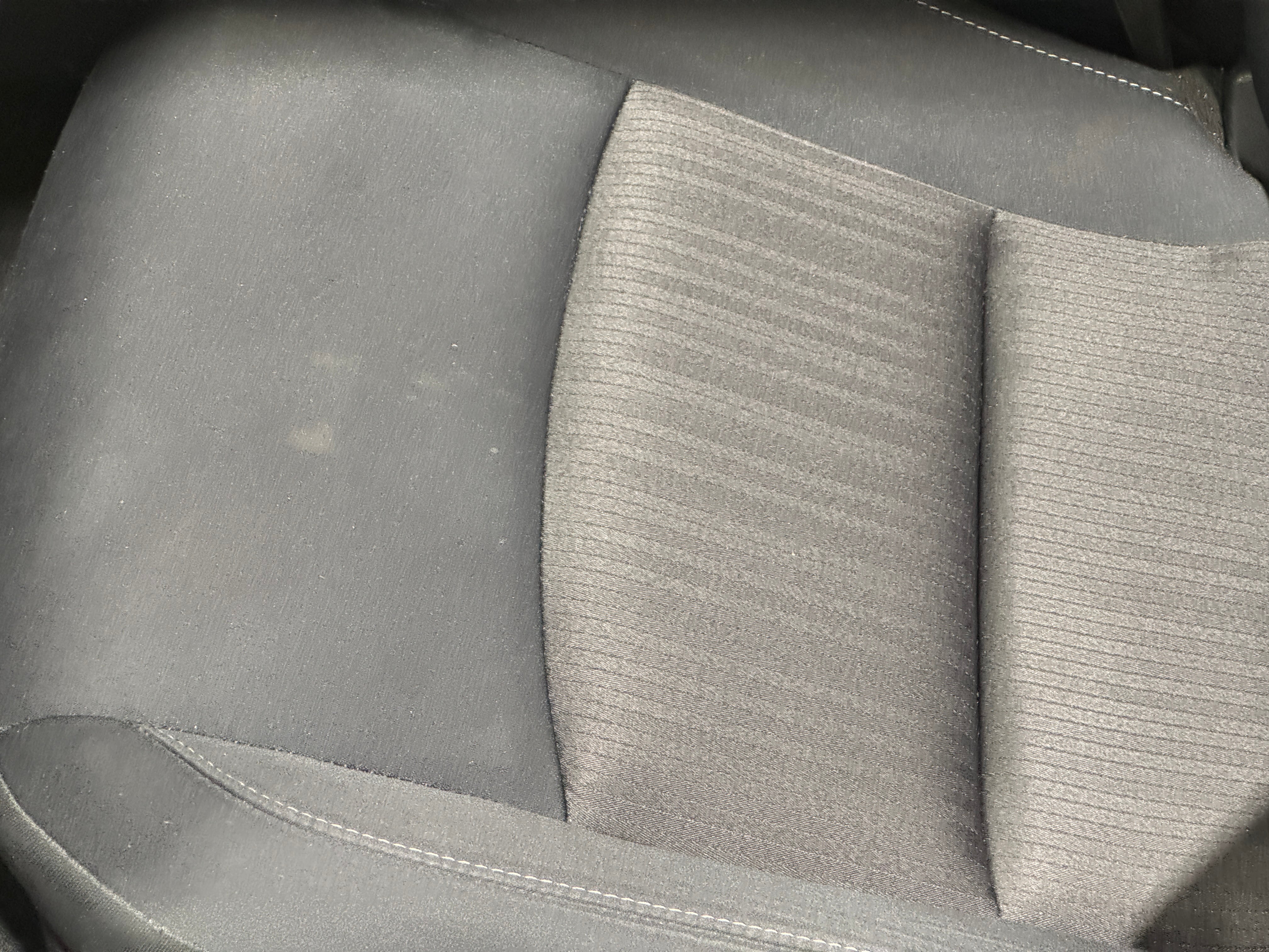 2025 Nissan Altima SV - Photo 17