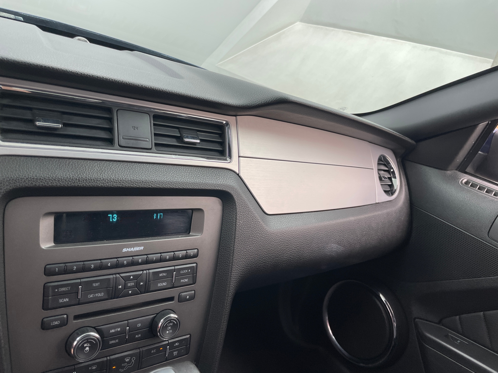 Thumbnail: 2010 Ford Mustang - 4