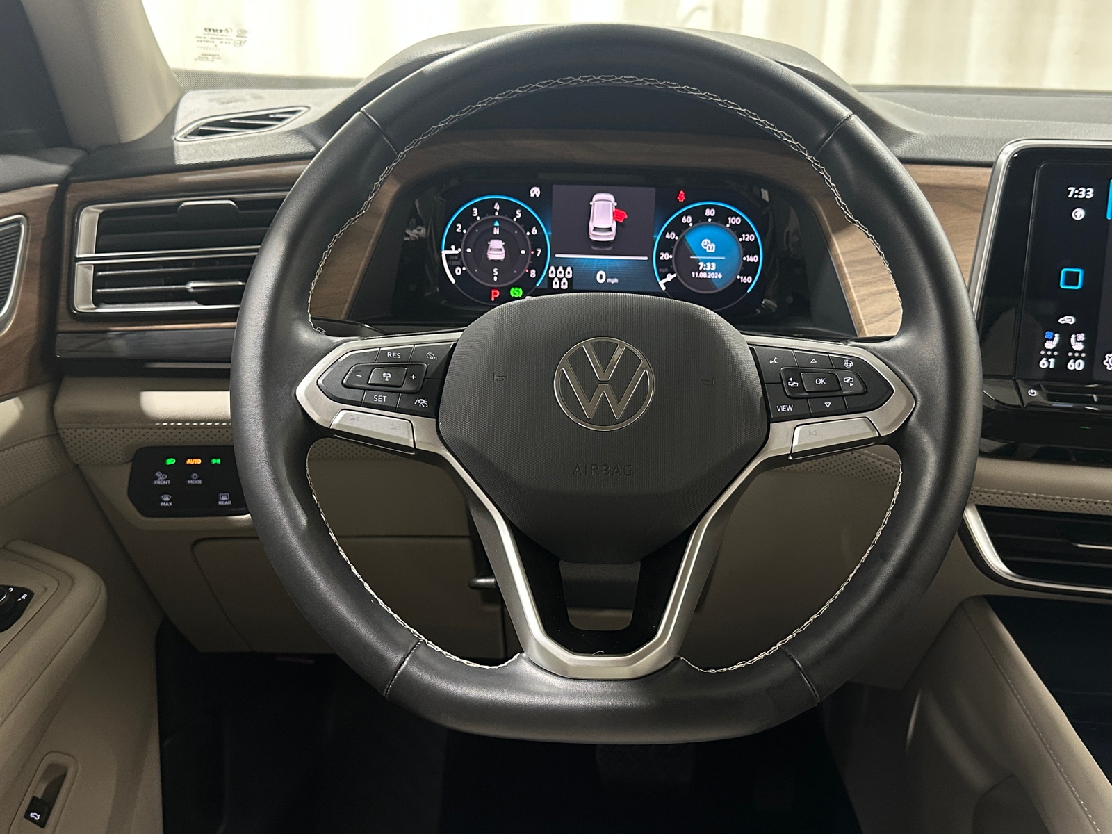 Thumbnail: 2026 Volkswagen Atlas - 4