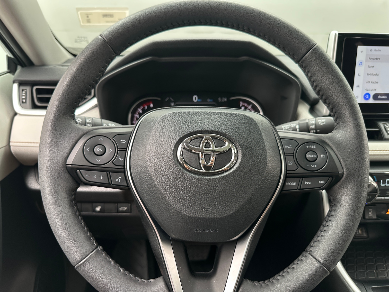 Thumbnail: 2025 Toyota RAV4 - 4
