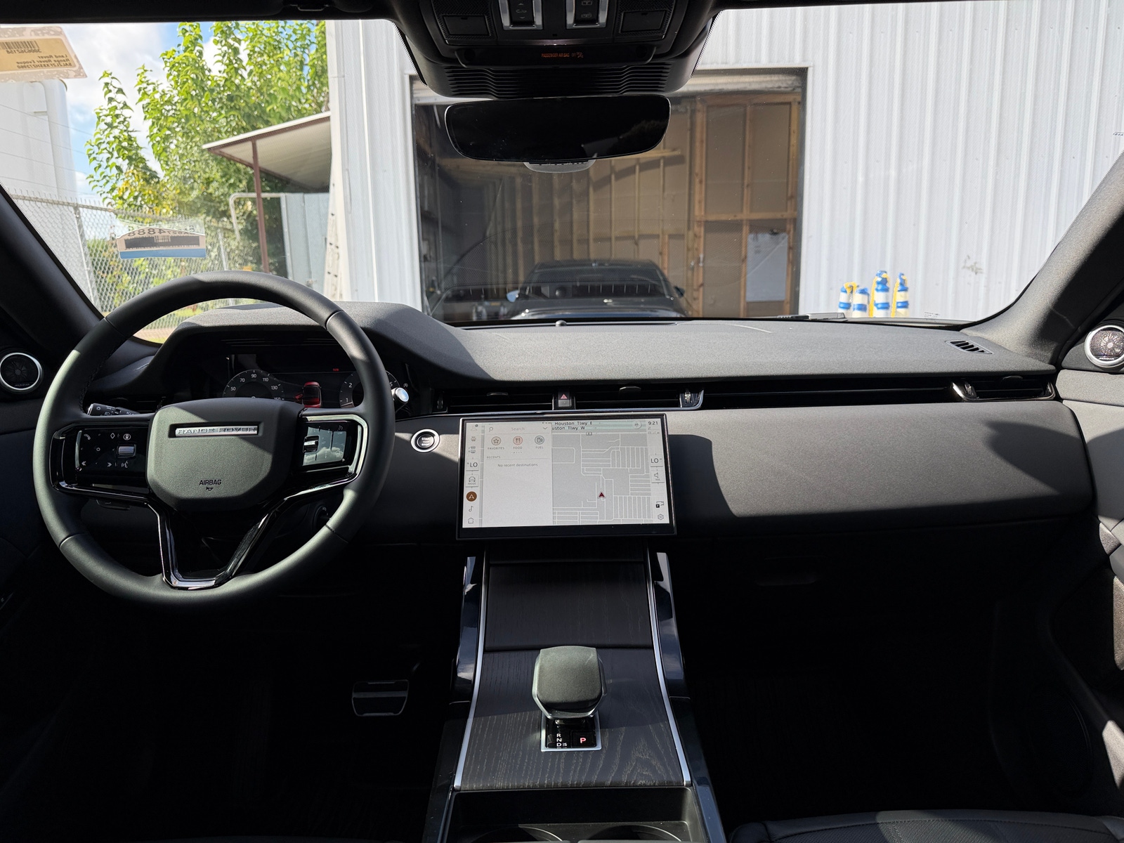 Thumbnail: 2025 Land Rover Range Rover Evoque - 2
