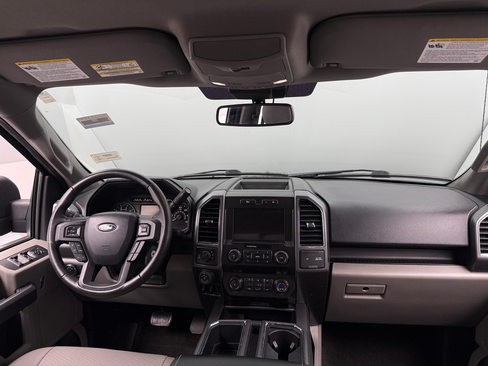 Thumbnail: 2020 Ford Econoline - 3