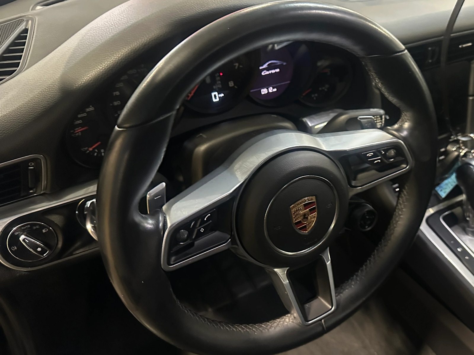 Thumbnail: 2017 Porsche 911 - 3