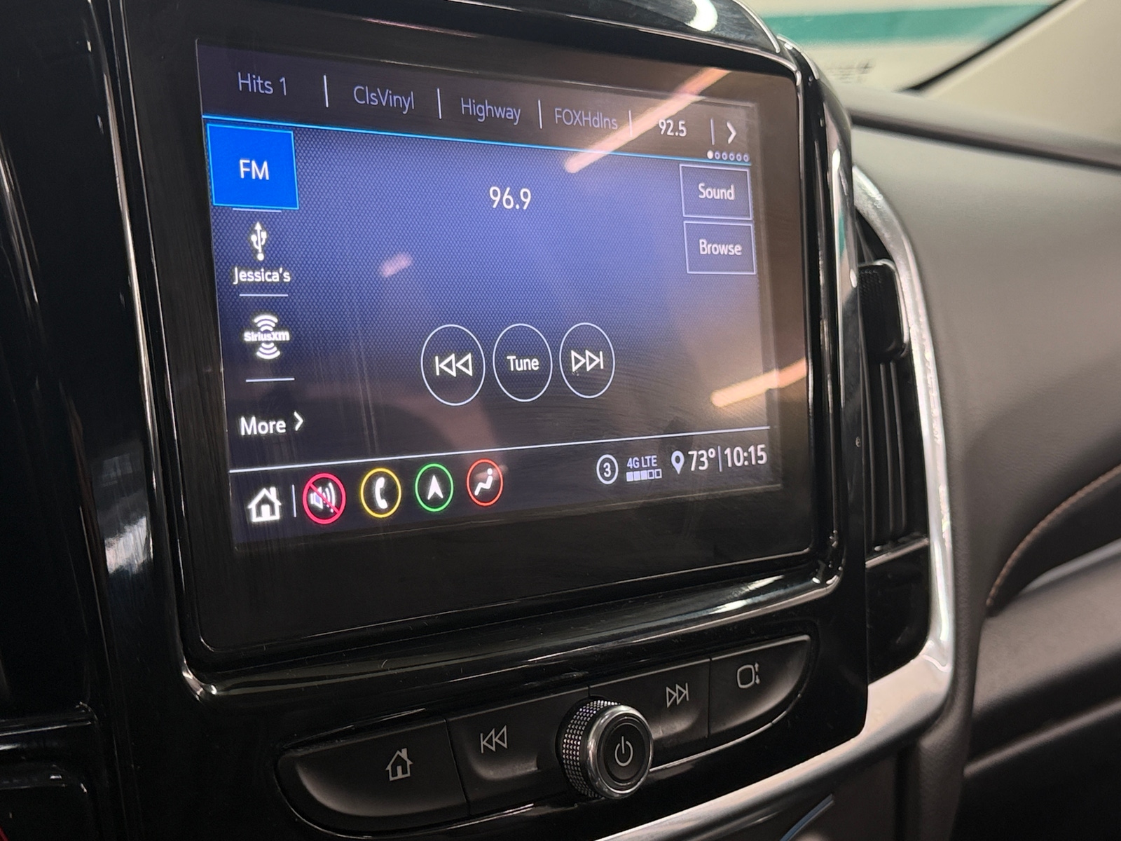 Thumbnail: 2020 Chevrolet Traverse - 3