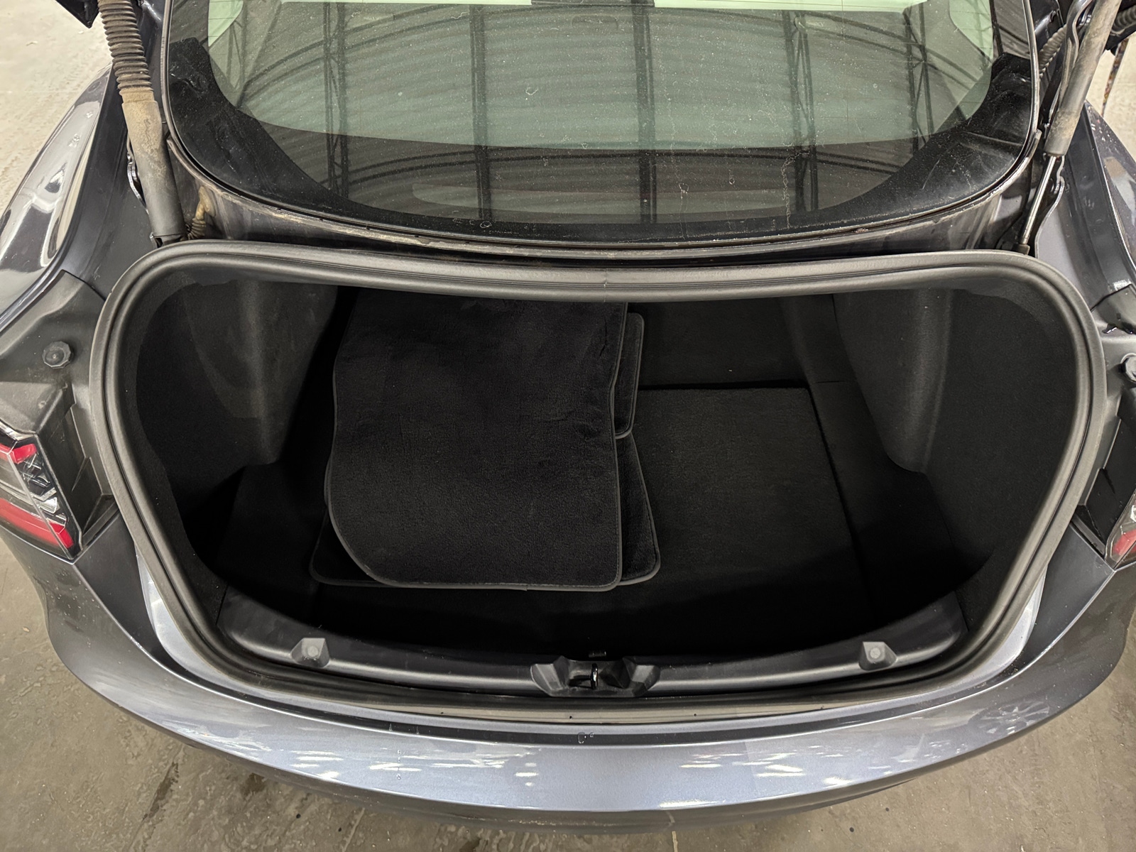 Thumbnail: 2023 Tesla Model 3 - 6
