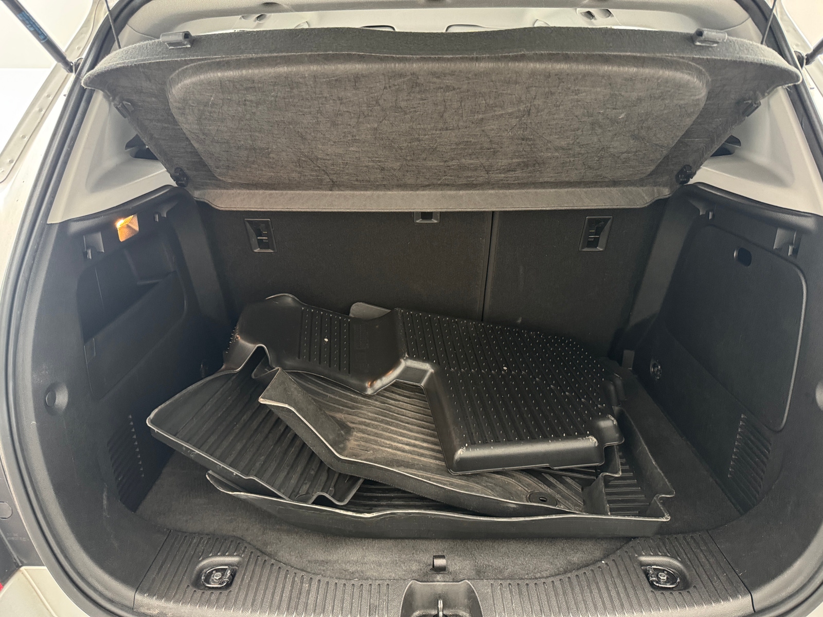 Thumbnail: 2019 Chevrolet Trax - 7
