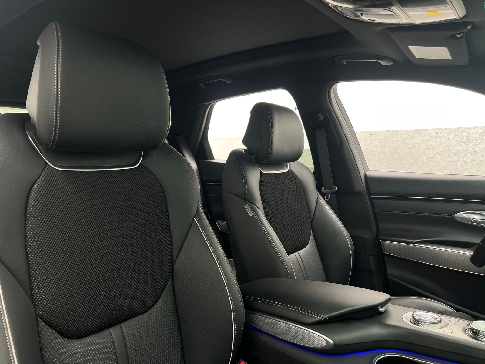Thumbnail: 2024 Genesis GV70 - 2
