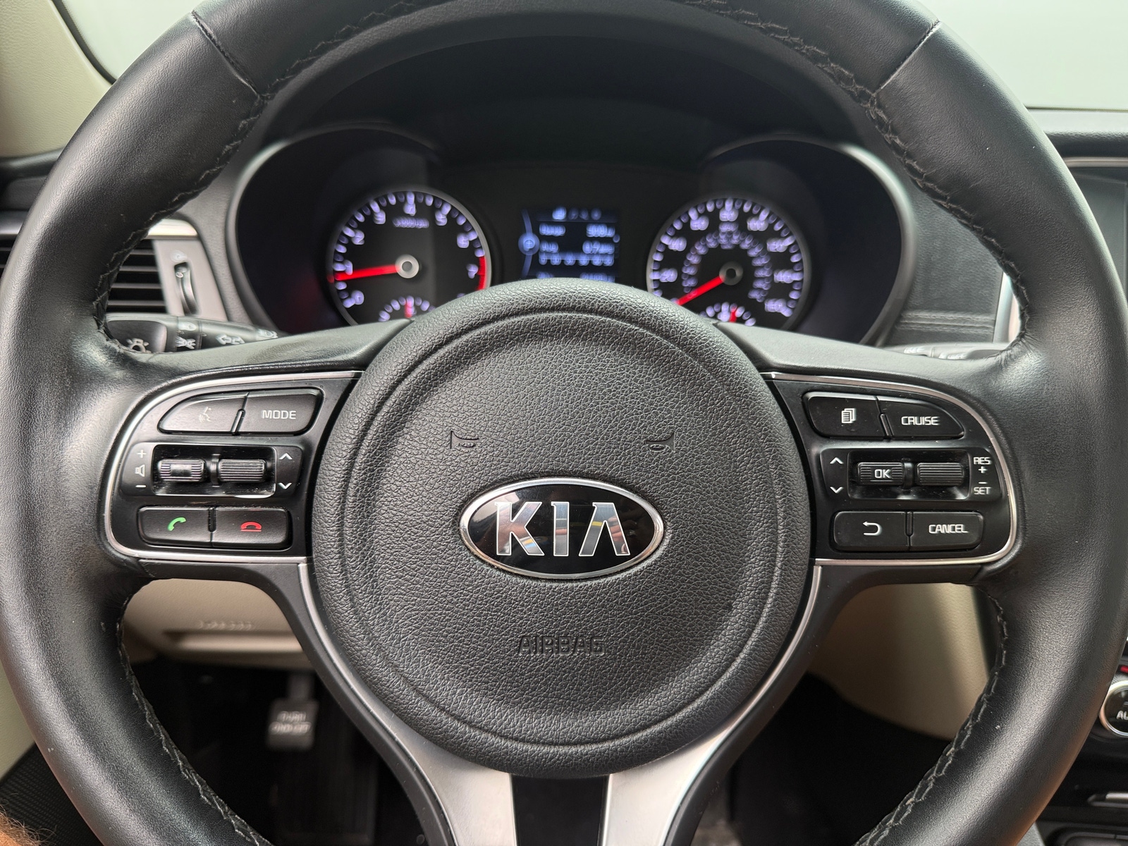 Thumbnail: 2018 Kia Optima - 4