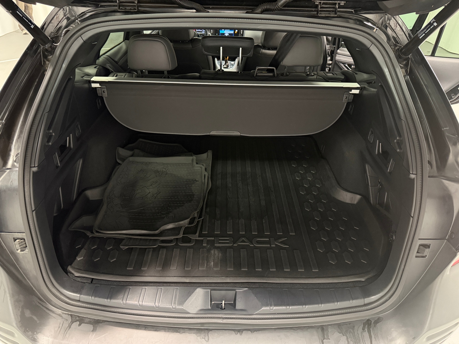 Thumbnail: 2022 Subaru Outback - 6