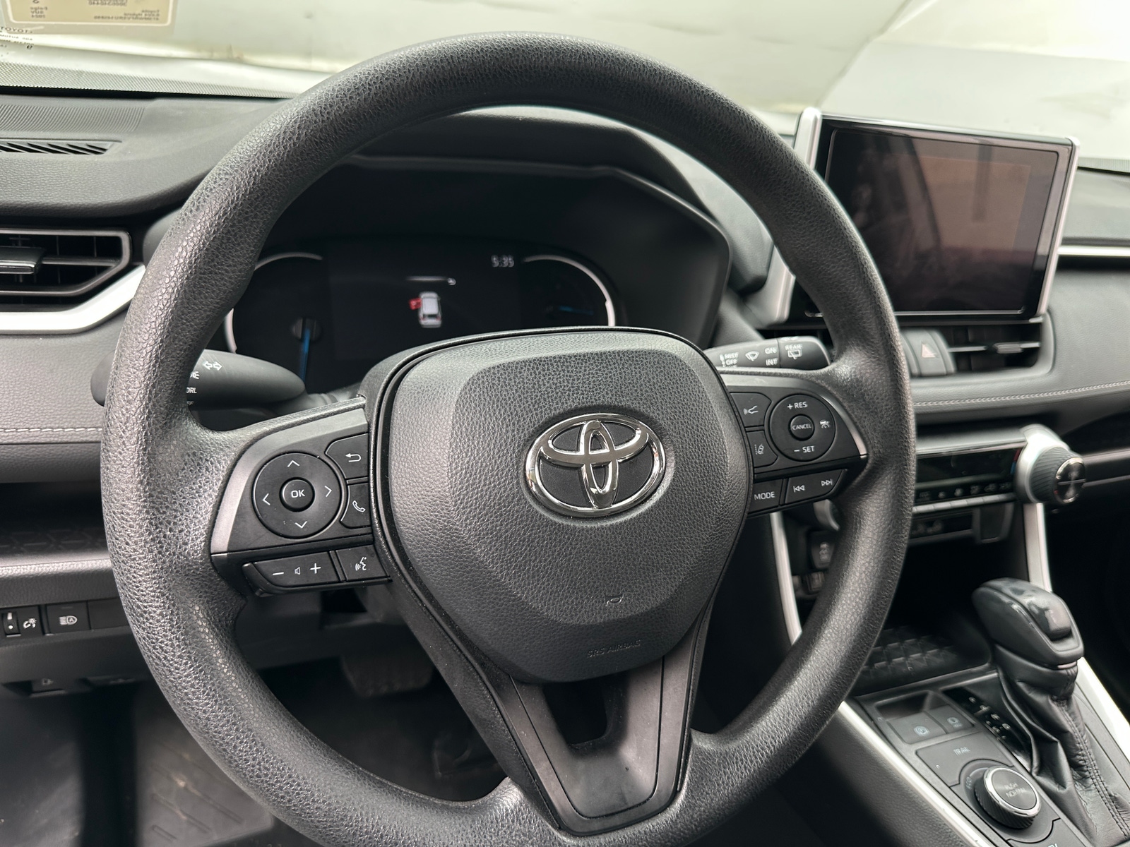 Thumbnail: 2024 Toyota RAV4 - 5
