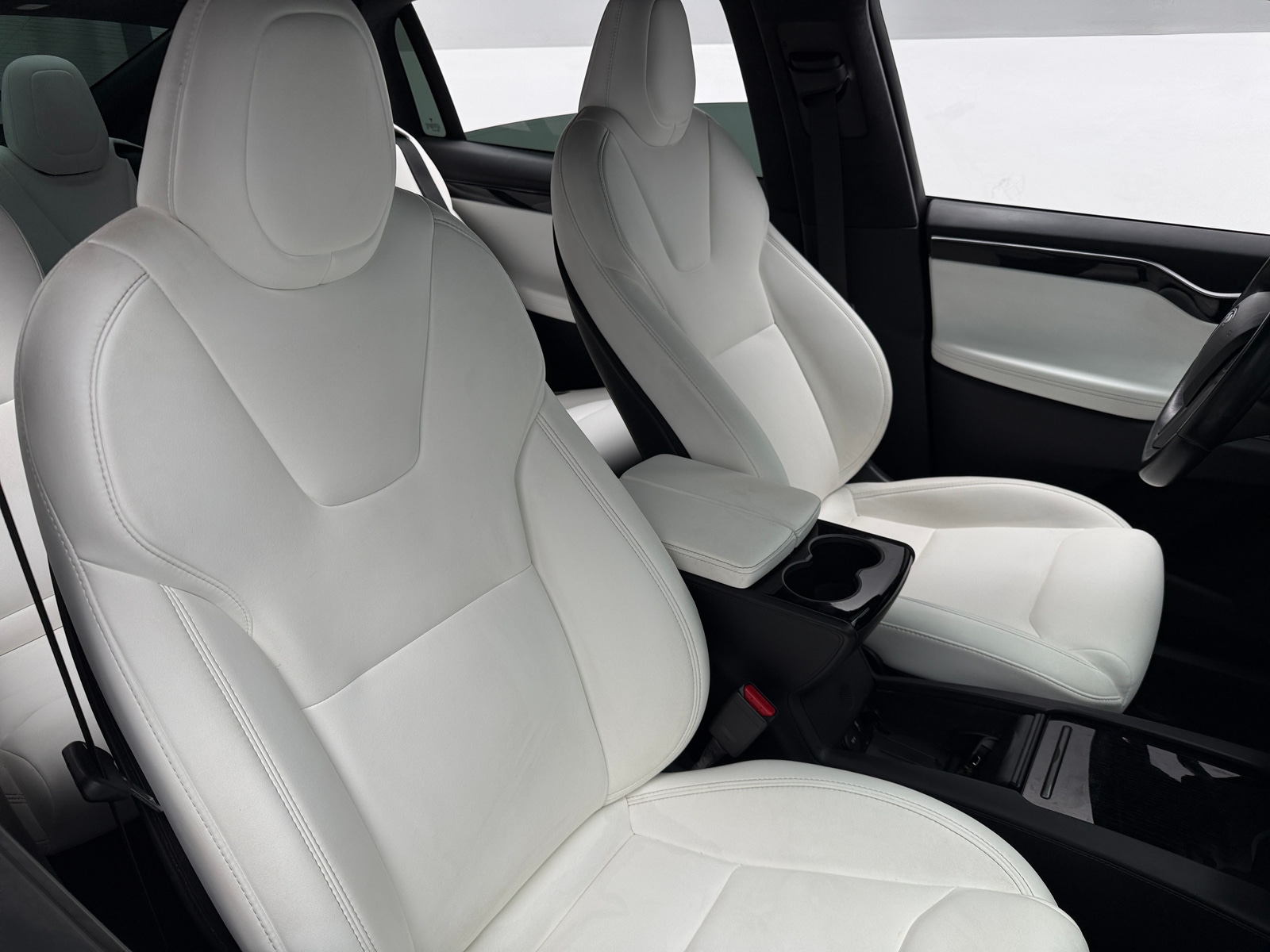 Thumbnail: 2020 Tesla Model X - 2