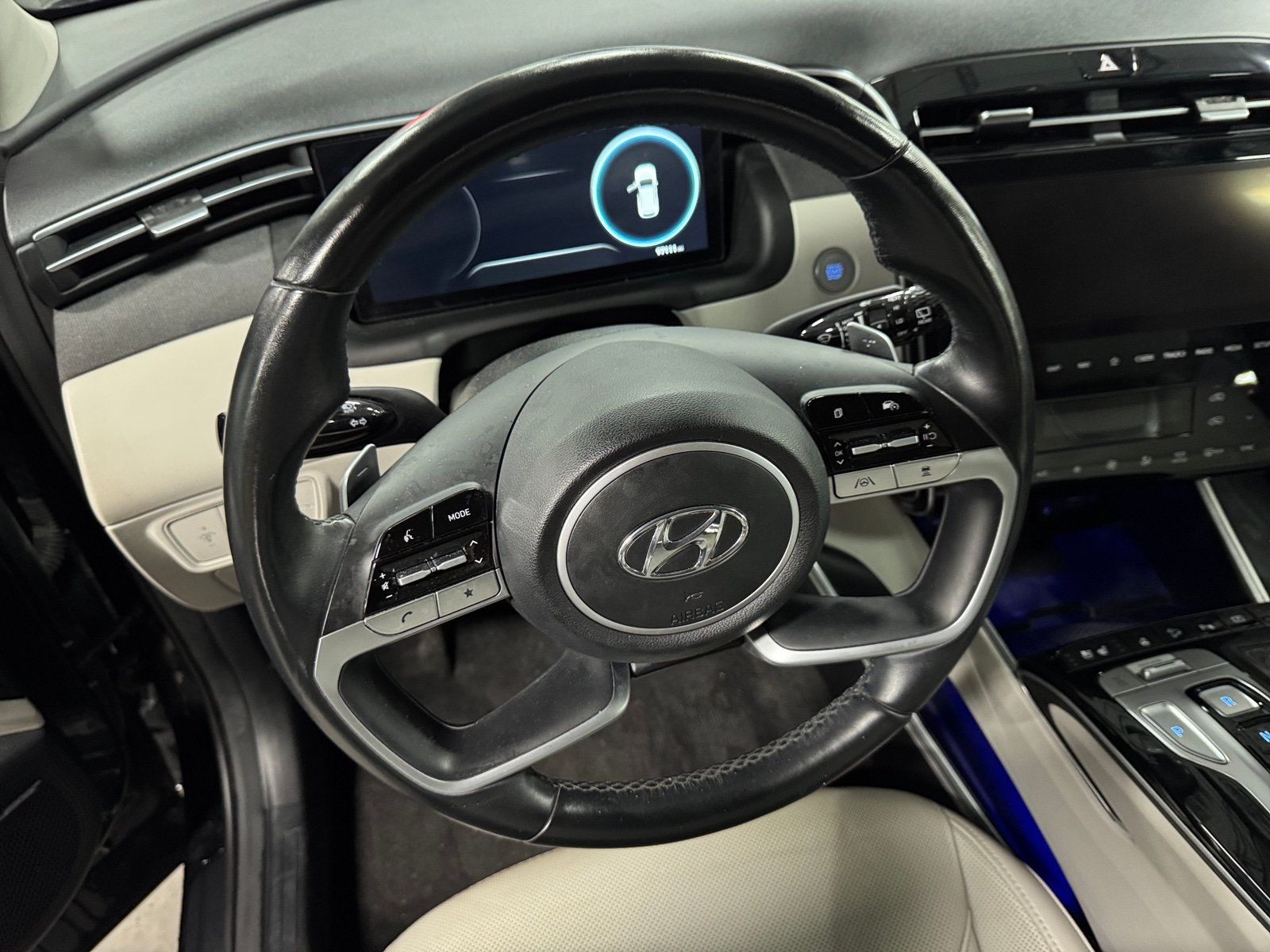 Thumbnail: 2022 Hyundai Tucson - 4