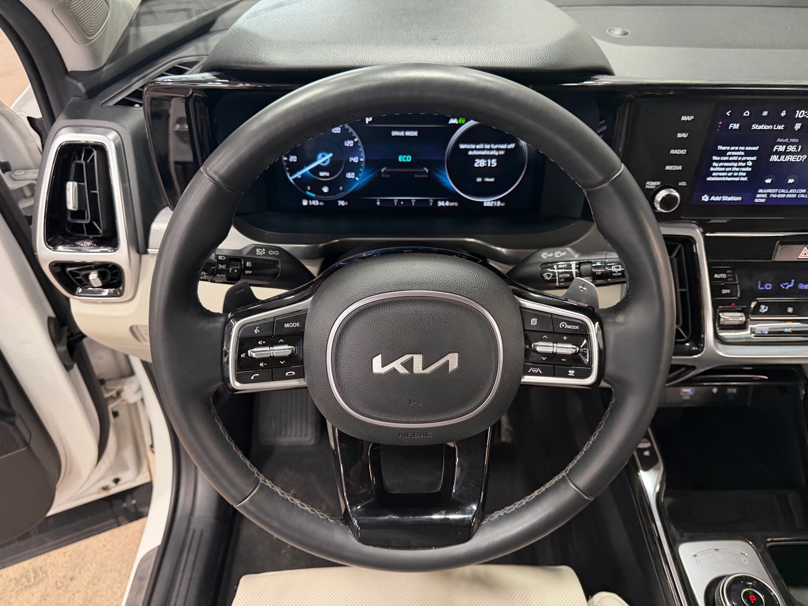 Thumbnail: 2023 Kia Sorento - 4