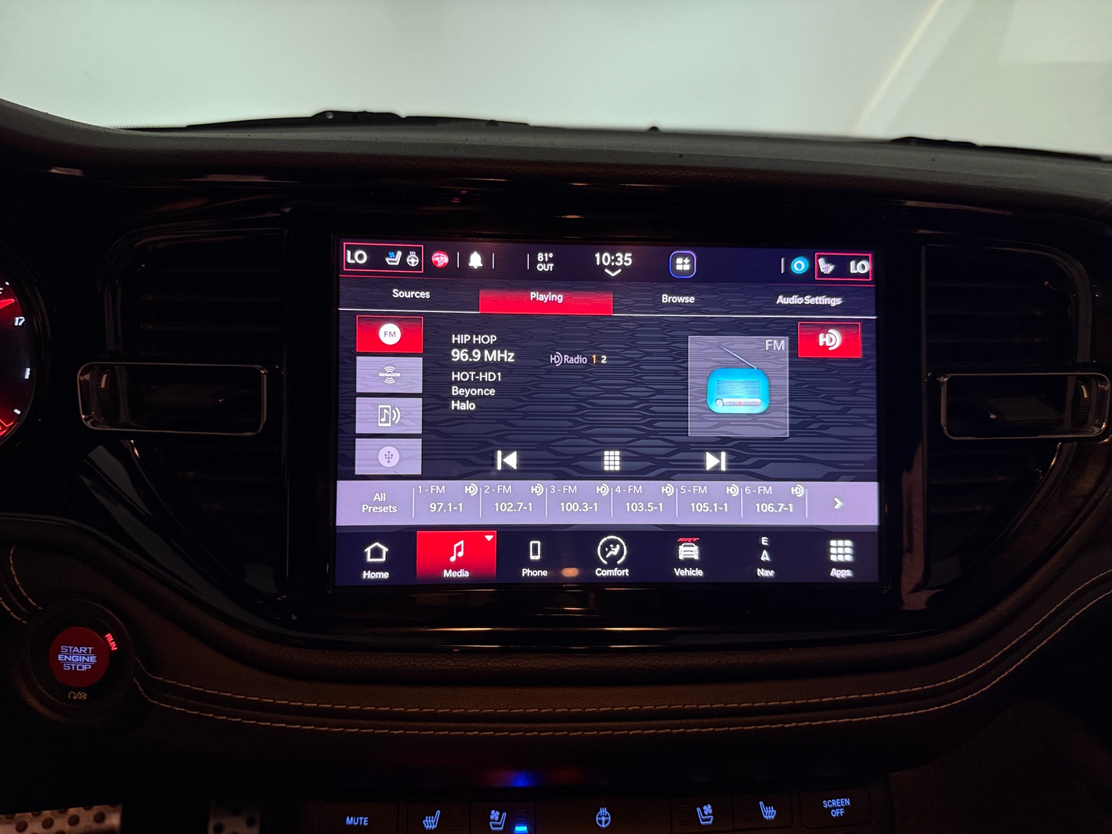 Thumbnail: 2021 Dodge Durango - 3