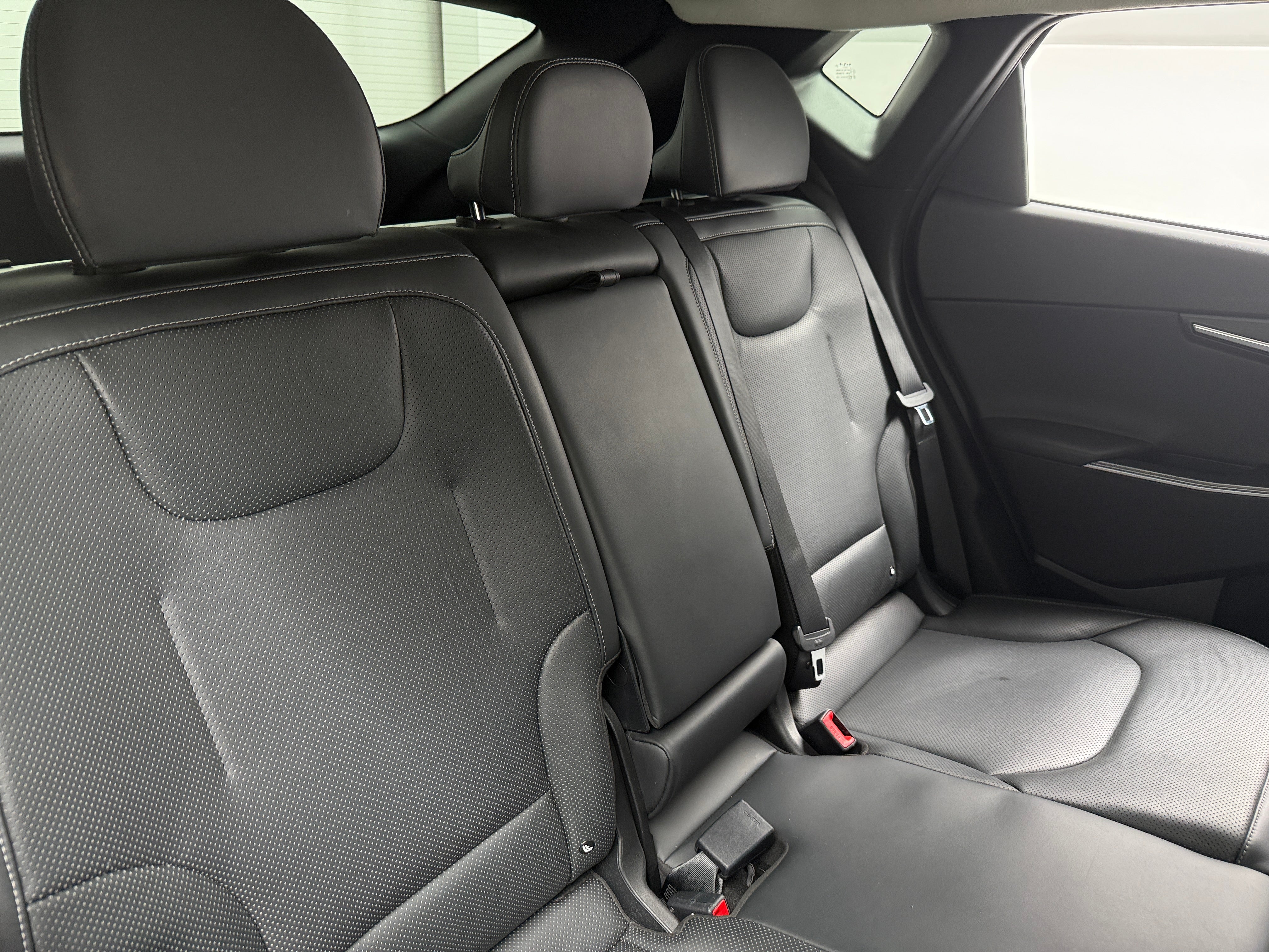 Used 2024 Kia EV6 Wind with VIN KNDC3DLC5R5160344 for sale in Pewaukee, WI