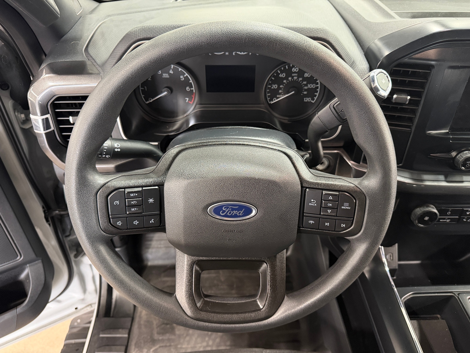 Thumbnail: 2023 Ford Econoline - 5