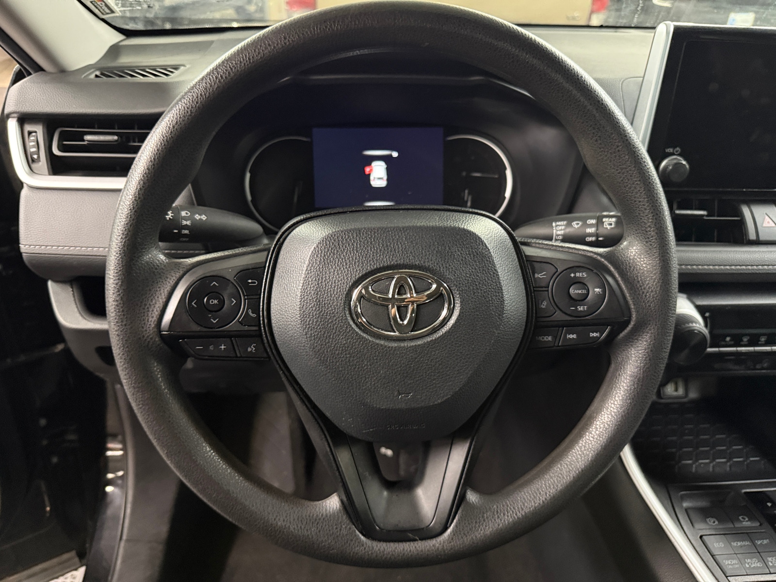 Thumbnail: 2023 Toyota RAV4 - 5
