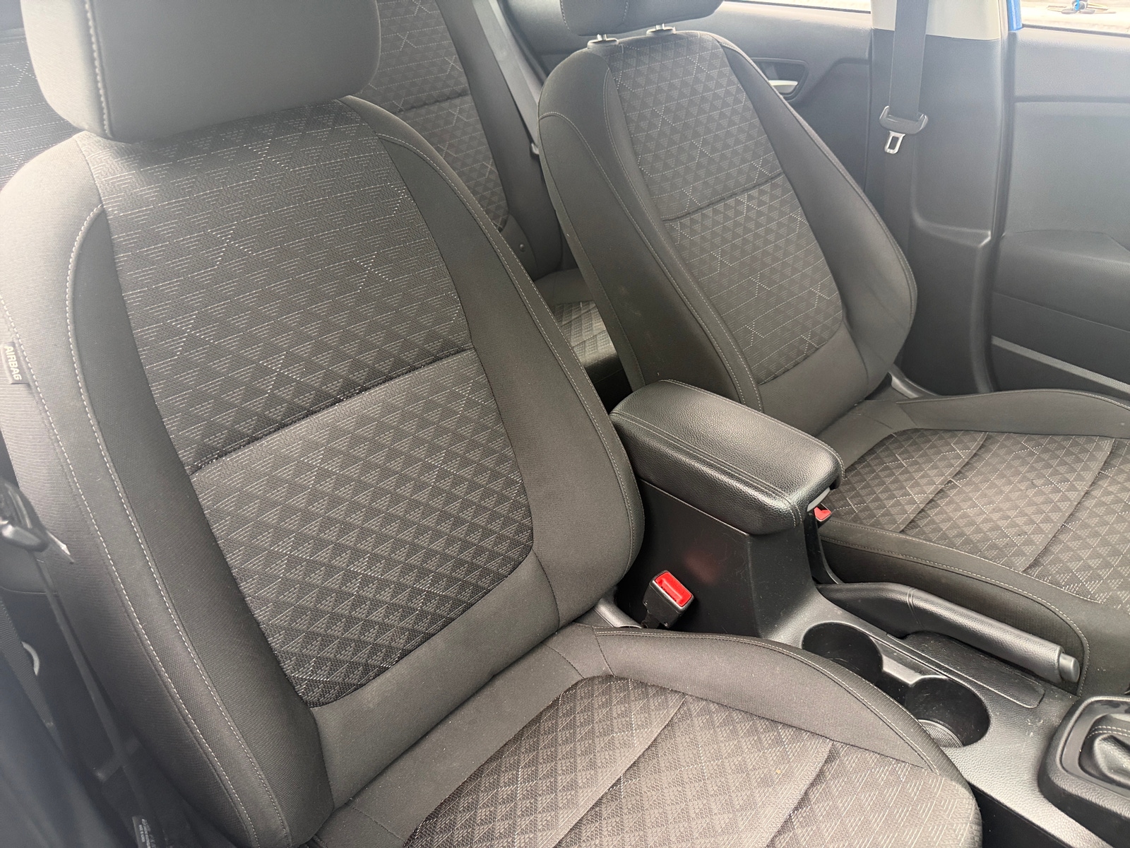 Thumbnail: 2021 Kia Rio - 2