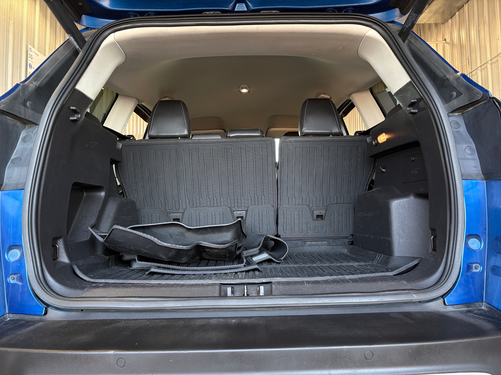 Thumbnail: 2018 Ford Escape - 6