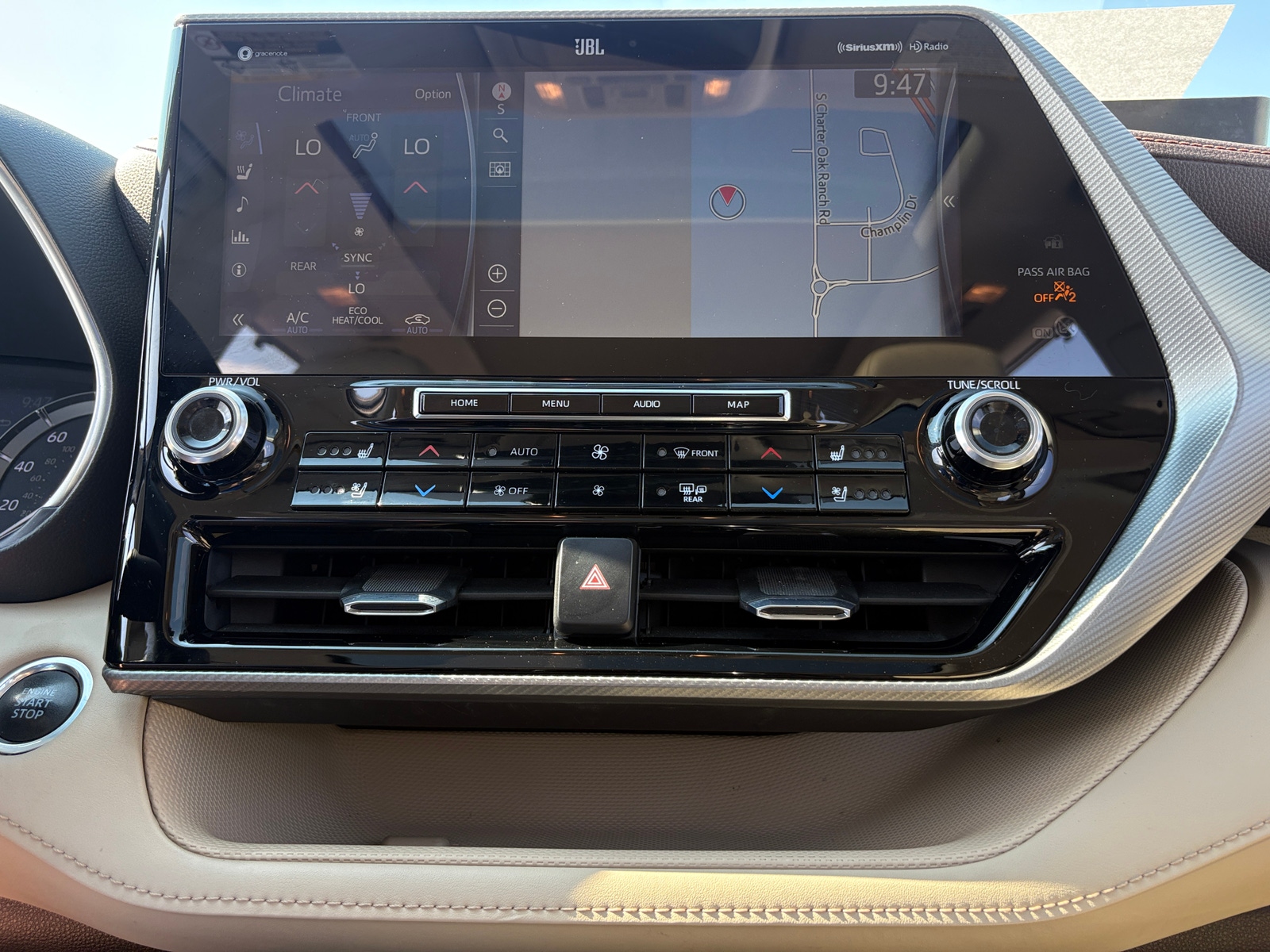 Thumbnail: 2020 Toyota Highlander - 3