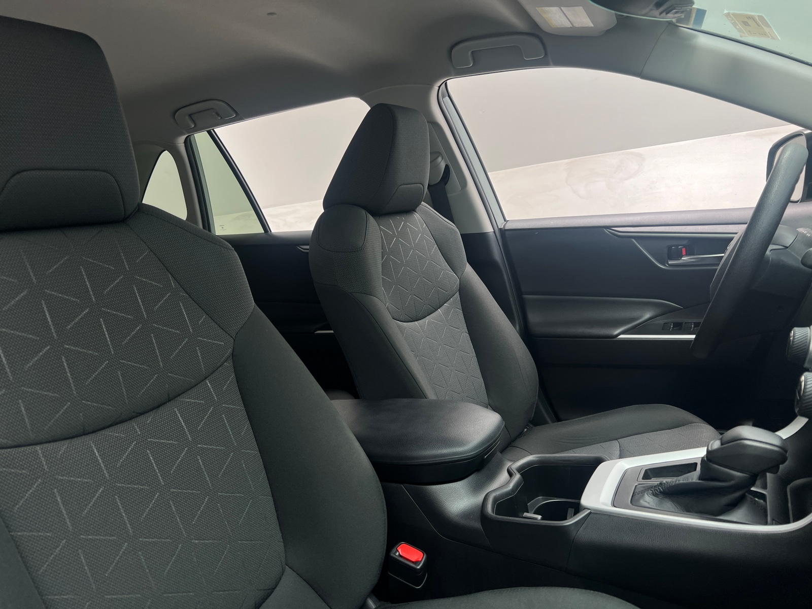 Thumbnail: 2022 Toyota RAV4 - 2