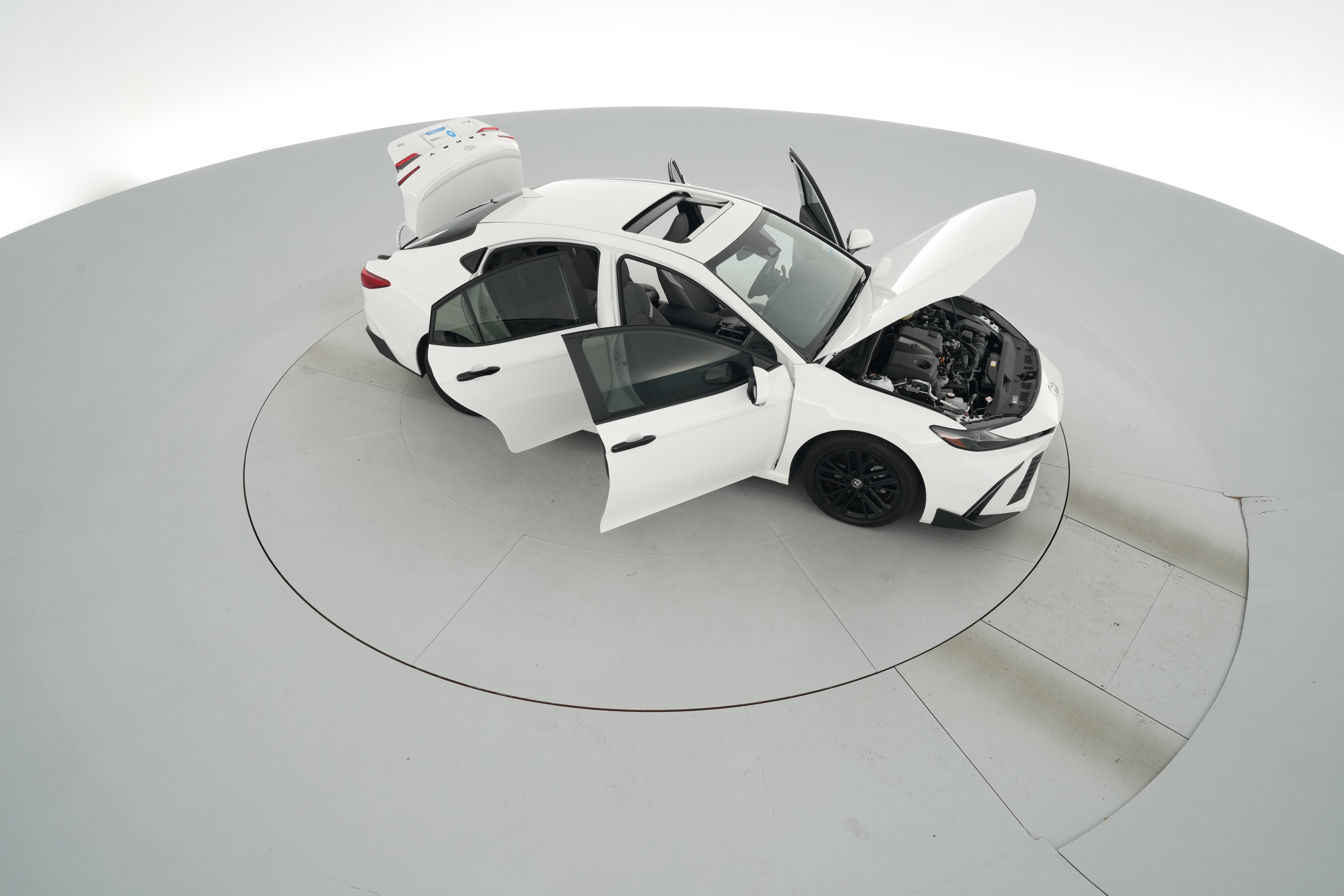 2025 Toyota Camry SE - Photo 50