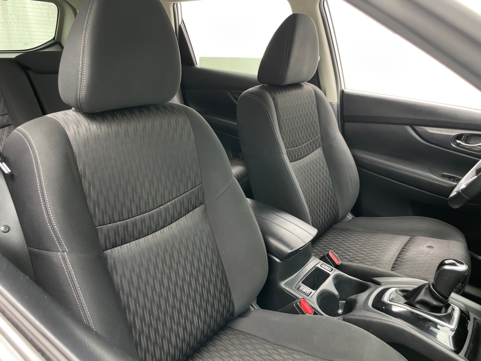 Thumbnail: 2020 Nissan Rogue - 2