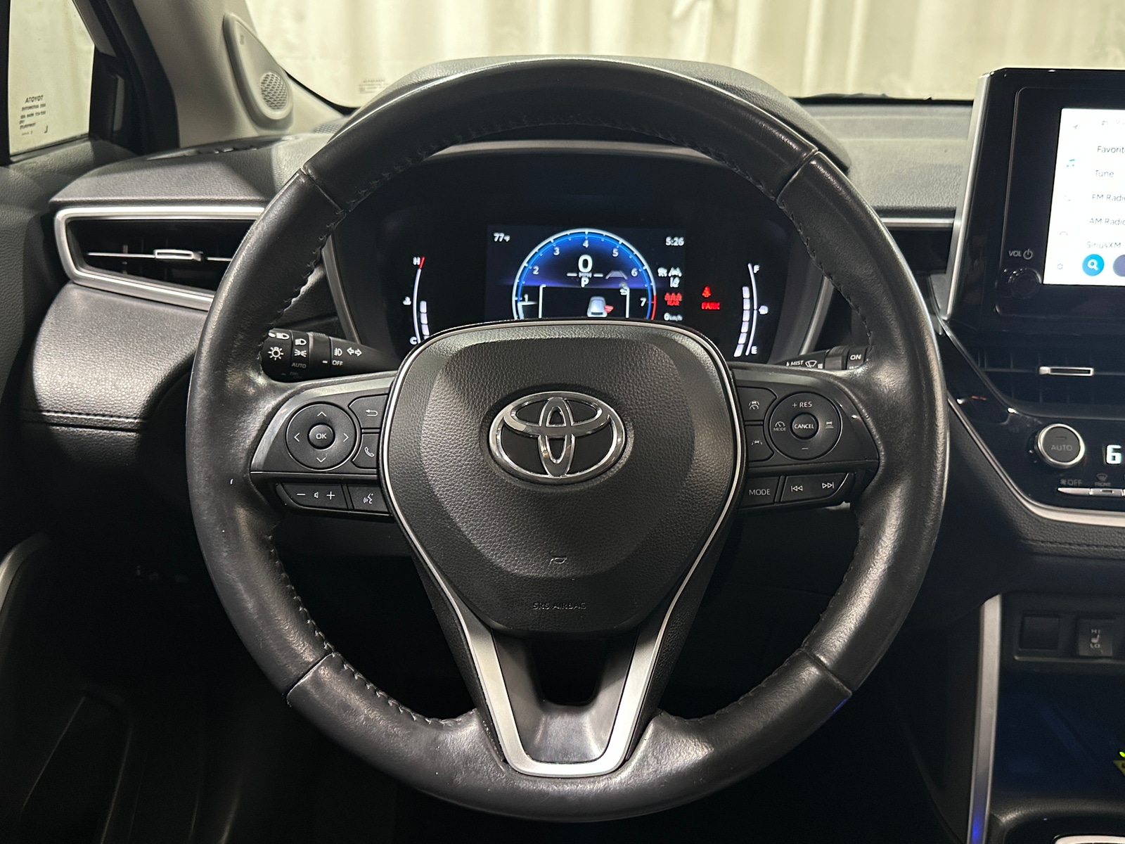 Thumbnail: 2023 Toyota Corolla Cross - 4