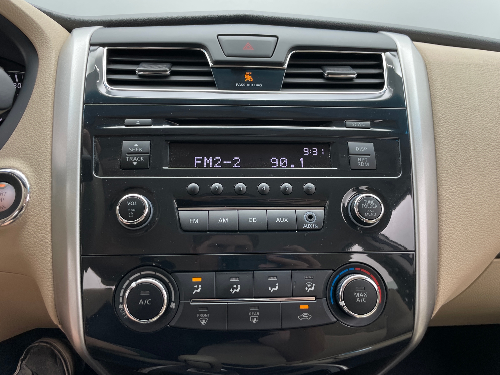 Thumbnail: 2015 Nissan Altima - 4