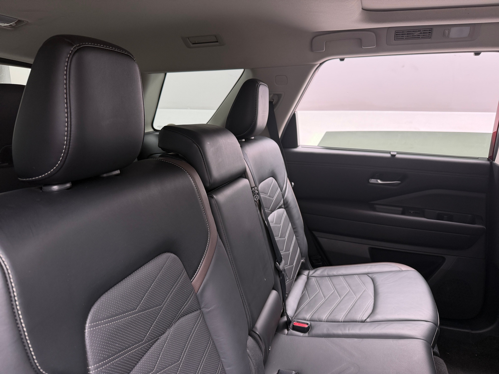 Thumbnail: 2023 Nissan Pathfinder - 5