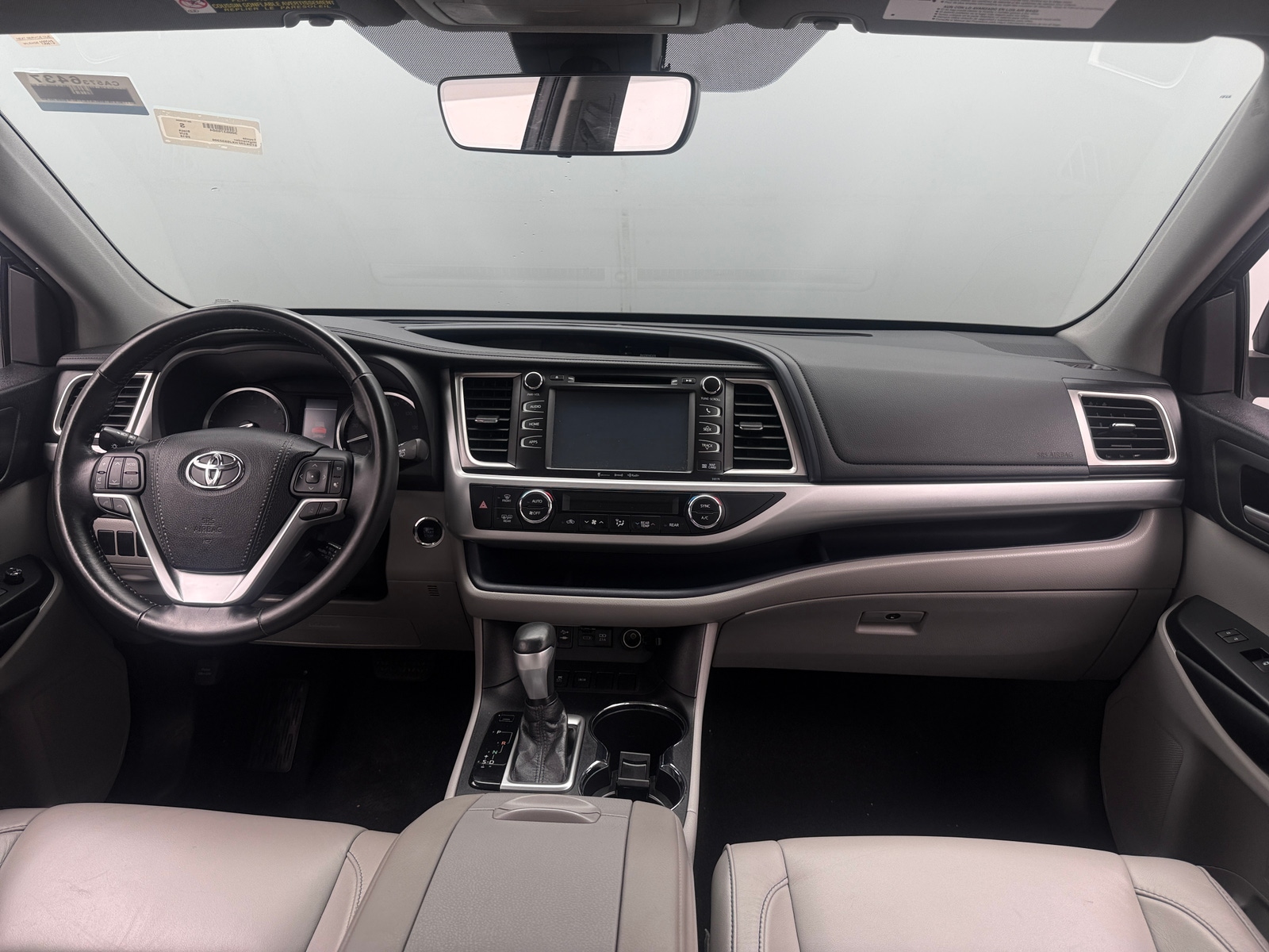 Thumbnail: 2018 Toyota Highlander - 2