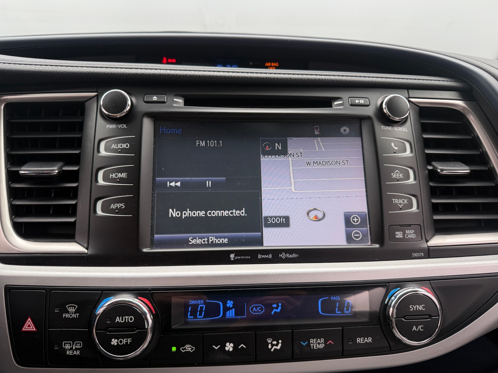 Thumbnail: 2018 Toyota Highlander - 3