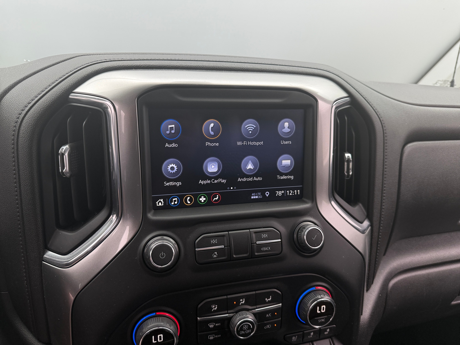 Thumbnail: 2019 Chevrolet Silverado 1500 - 3