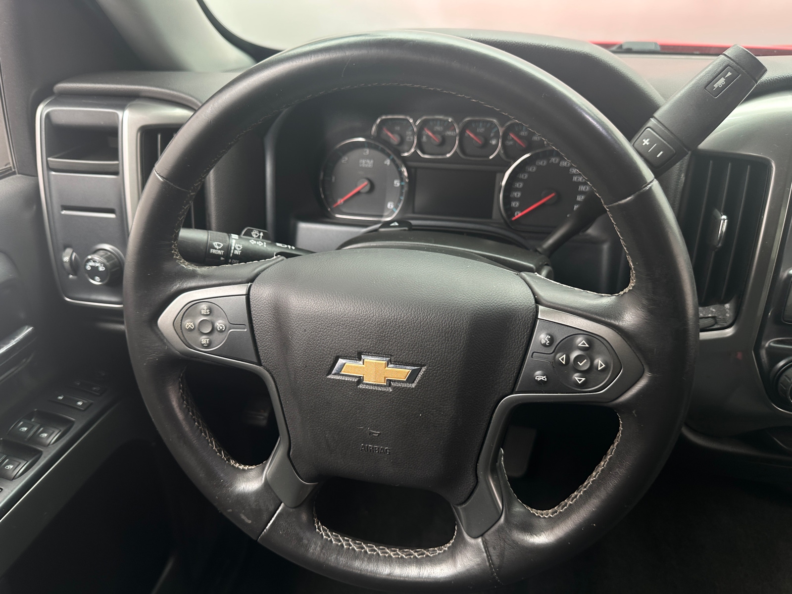 Thumbnail: 2018 Chevrolet Silverado 1500 - 5