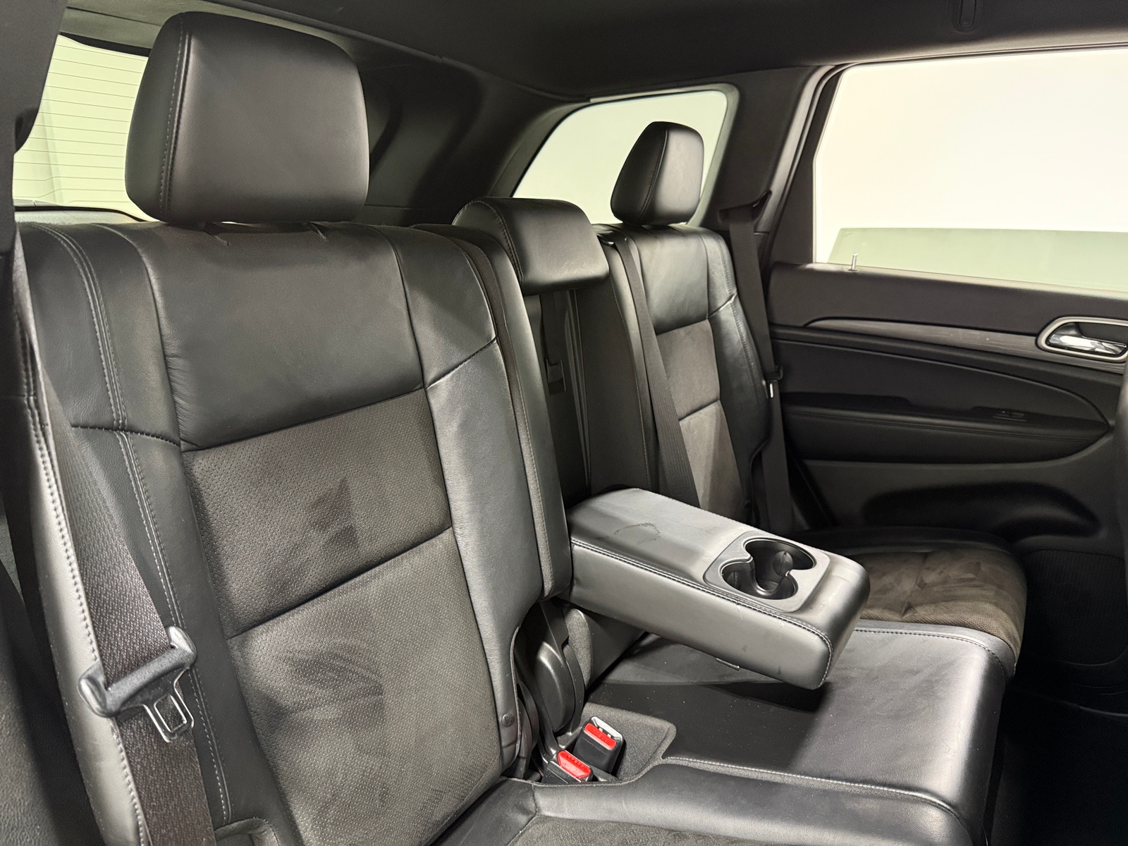 Thumbnail: 2020 Jeep Grand Cherokee - 5