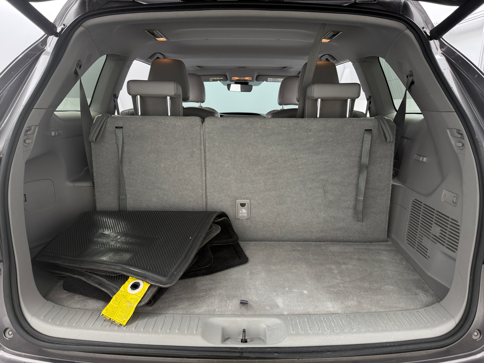 Thumbnail: 2017 Toyota Highlander - 6