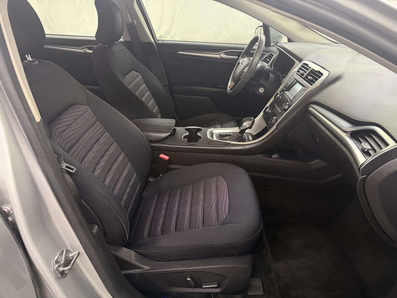 Thumbnail: 2016 Ford Fusion - 2