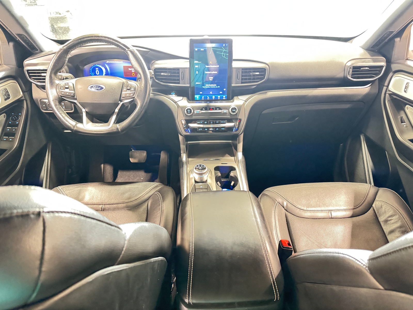 Thumbnail: 2020 Ford Explorer - 2