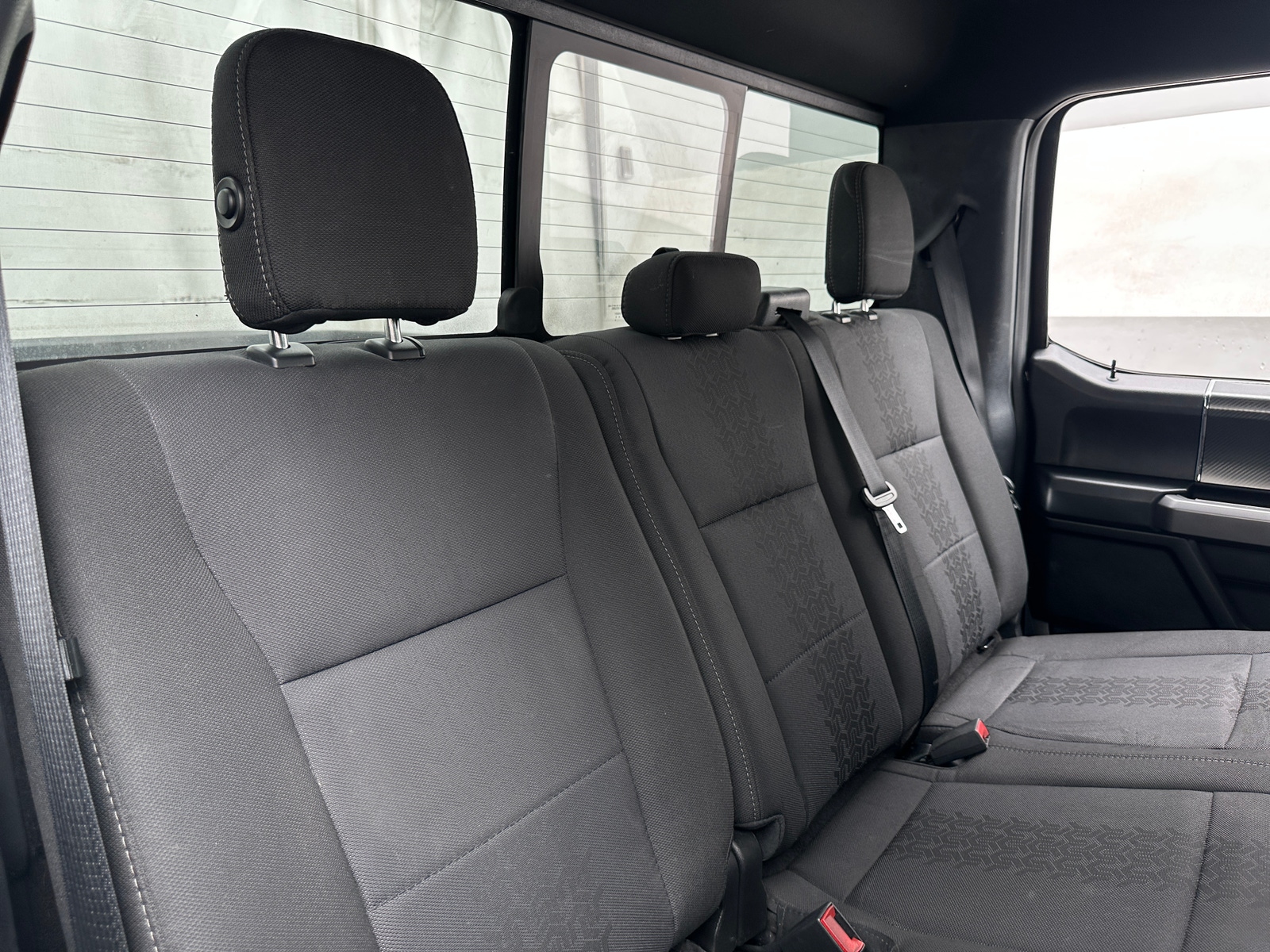 Thumbnail: 2018 Ford Econoline - 6