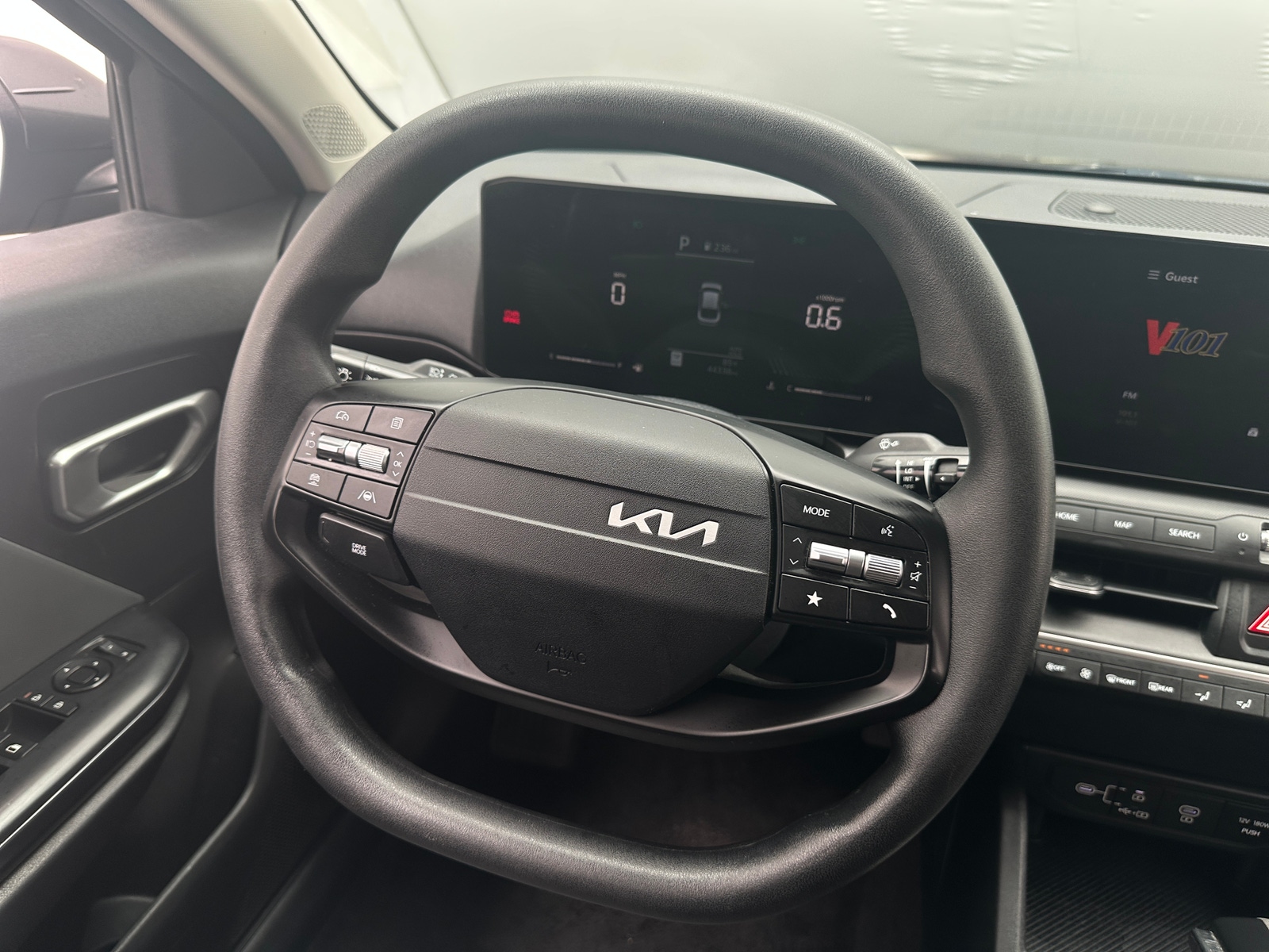 Thumbnail: 2025 Kia K4 - 5