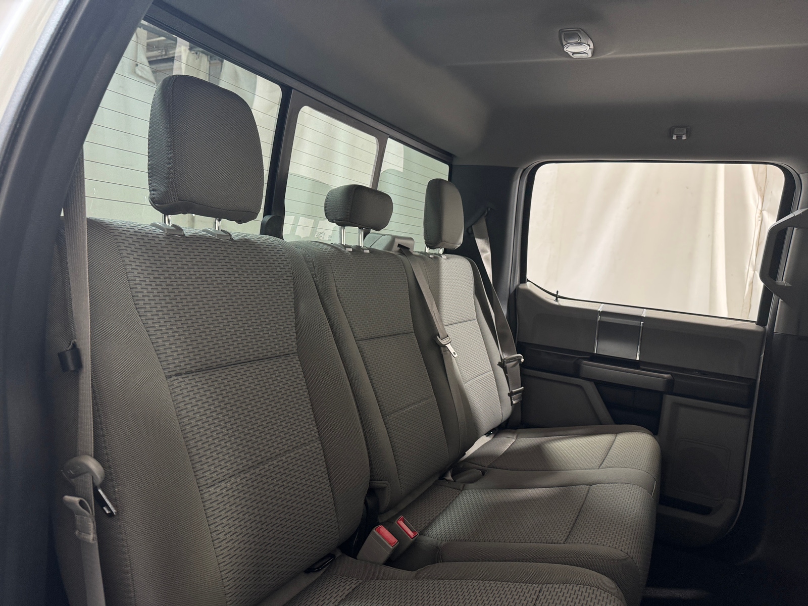 Thumbnail: 2019 Ford Econoline - 6