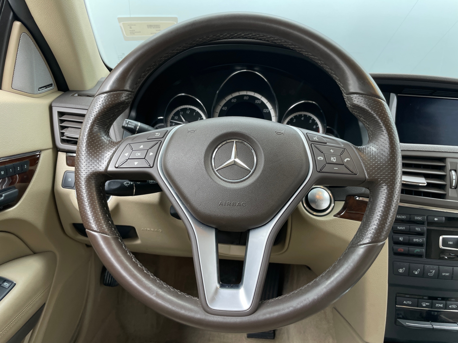Thumbnail: 2013 Mercedes-Benz E-Class - 4